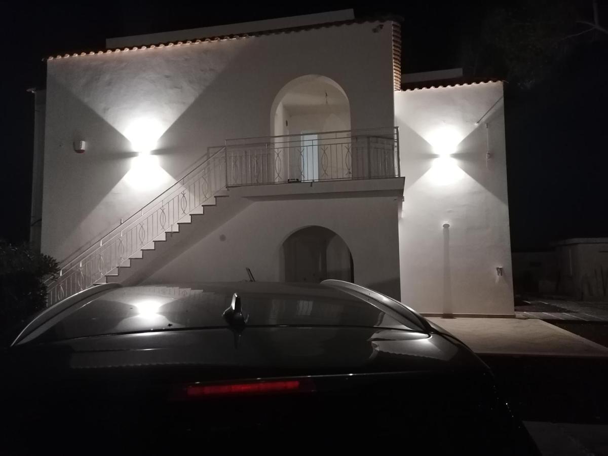 Villa Per Vacanze Isola Fanusa Exterior foto